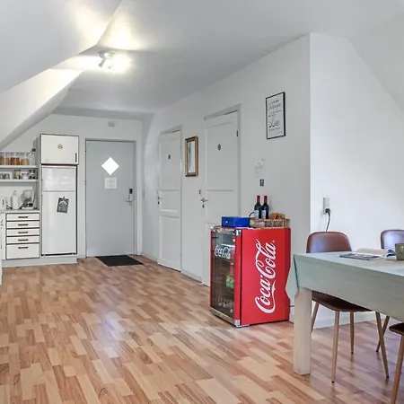 Storm's - Near Mch & Boxen B&B