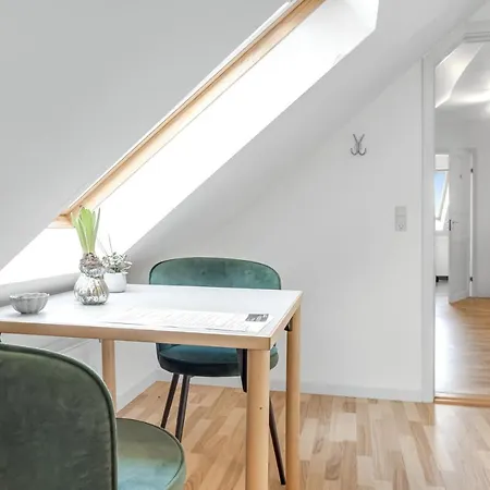 Storm's - Near Mch & Boxen * 헤르닝