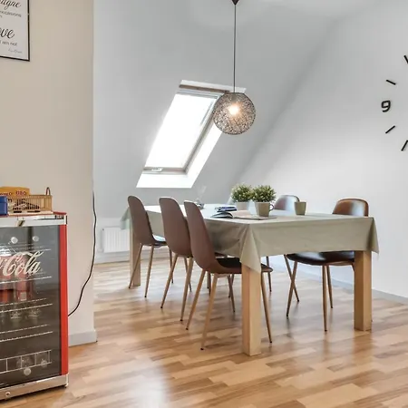 Storm's - Near Mch & Boxen Nocleg ze śniadaniem